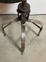 tabouret réglable industriel