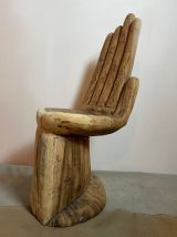 CHAISE EN FORME DE MAIN