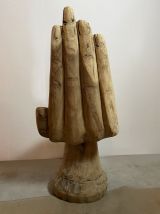 CHAISE EN FORME DE MAIN