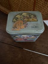 Boîte anglaise au décor de fruits , années 70.