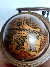 Mappemonde de bureau vintage 