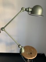 Lampe vintage 1960 Jielde 2 bras verte d'origine - 100 cm