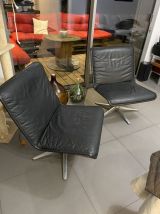 Fauteuils  cuir noir Wilkahan 