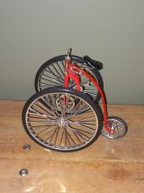  Miniature d'un Vélo Tricycle articulé 