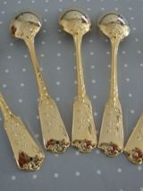 5 cuillères à moka vintage en métal doré