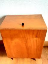 Coffre à jouet en bois vintage 1950 
