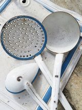  ÉGOUTTOIR A LOUCHES EN TÔLE EMAILLEE