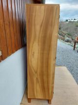 armoire asymétrique