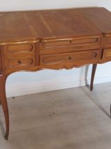 COIFFEUSE A ABATTANTS