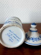Pot d'apothicaire cigarettes en porcelaine 