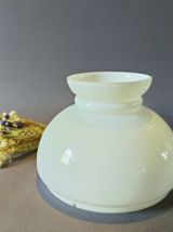 Petite opaline blanche