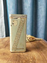 Lot de boîtes men métal de pharmacie