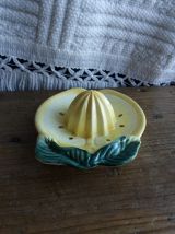 Presse agrumes citron en barbotine