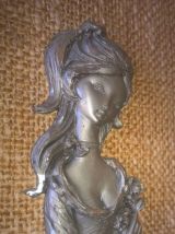 cadre sculpture étain signé MD