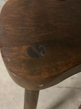 Tabouret tripode