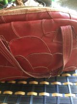 Ancien sac en cuir rouge 1940