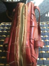 Ancien sac en cuir rouge 1940