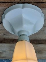 plafonnier en porcelaine et opaline art déco