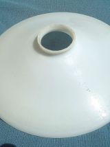 suspension en opaline  blanche , vintage