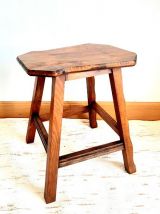 Tabouret de traite brutaliste en bois 1950