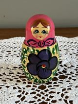 Lot de poupées russes en bois