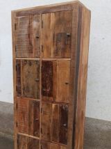 Grande armoire en bois ancien