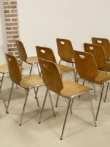 Lot de 10 chaises empilable en bois contreplaqué Plywood. Ré