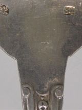 12 fourchettes et 12 cuillères