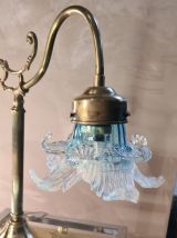 lampe  laiton de style art nouveau   avec jolie tulipe en ve