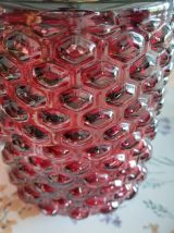 Carafe en verre à facettes vintage