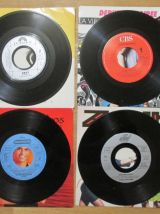 Vinyles 10 Disques 45 Tours - Années 80-90 