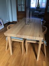 Table à manger avec 4 chaises