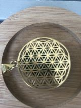 Pendentif fleur de vie 