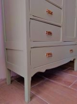 Armoire parisienne enfant