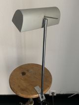 Lampe vintage 1980 médicale gris ciment et chromée - 50 cm