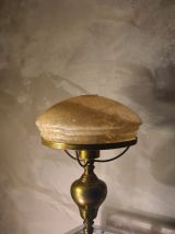 jolie lampe laiton 1930   , abat jour verre clichy 35x20  le