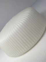 ANCIENNE APPLIQUE RONDE EN OPALINE VINTAGE 