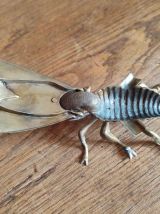 Cendrier mouche vintage en metal doré 