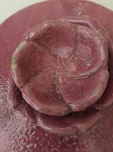 Boîte en céramique raku de couleur vieux rose à l’extérieur 