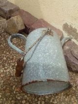 bidon huile , burette , vintage