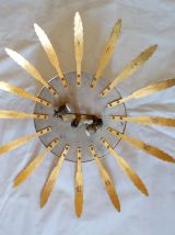 Plafonnier en métal doré 