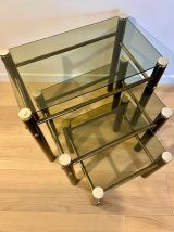 Tables gigognes noires et dorées