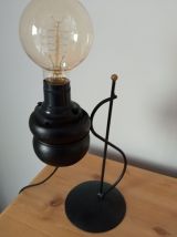 Lampe à poser DIY type industriel ampoule Edison