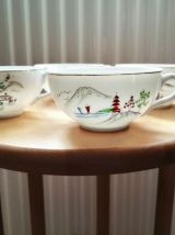 4 jolies tasses en porcelaine de Chine 