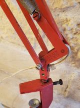 Lampe rouge d'atelier amovible