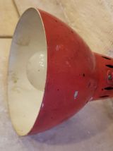 Lampe rouge d'atelier amovible