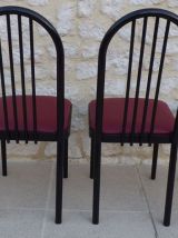 Lot de 4 chaises métal avec assises en simili cuir bordeaux 