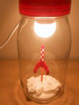 Lampe bocal véritable Le Parfait Fusée Tintin au décollage 