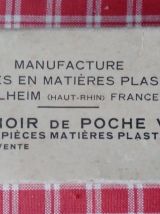 Crachoir de poche en bakélite 