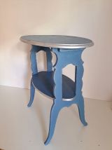 Petite table d'appoint 